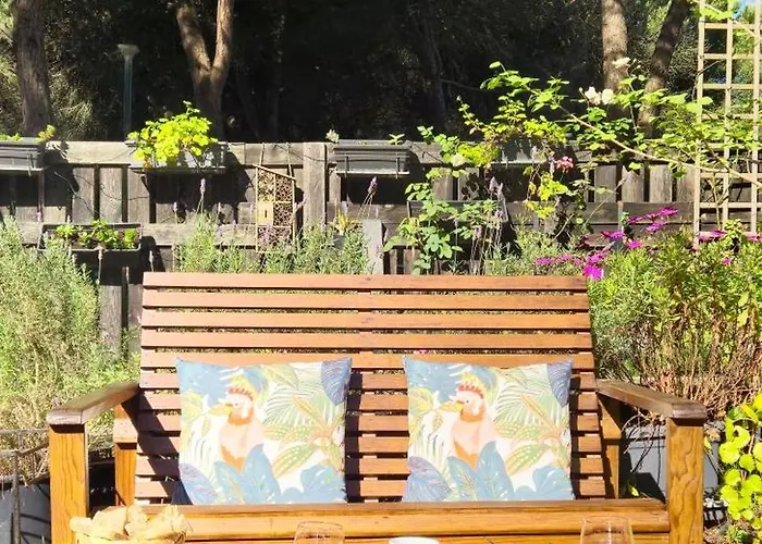 La Caparica 度假居 沙尔内卡