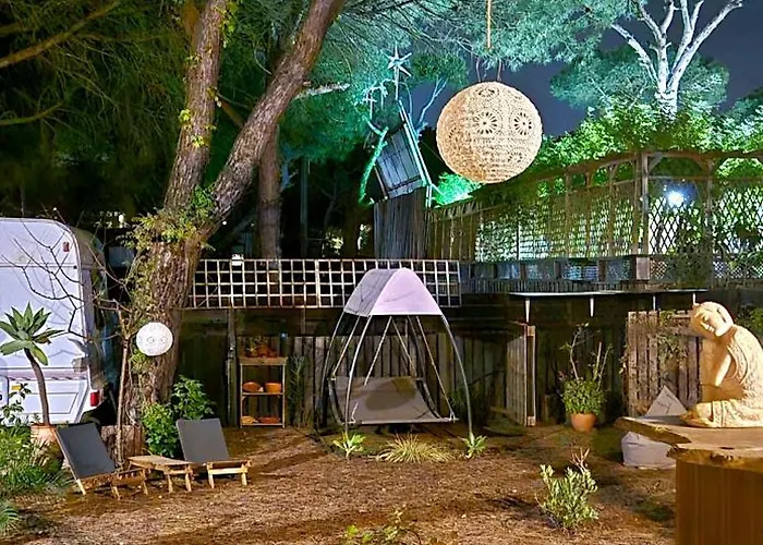 La Caparica 度假居 *